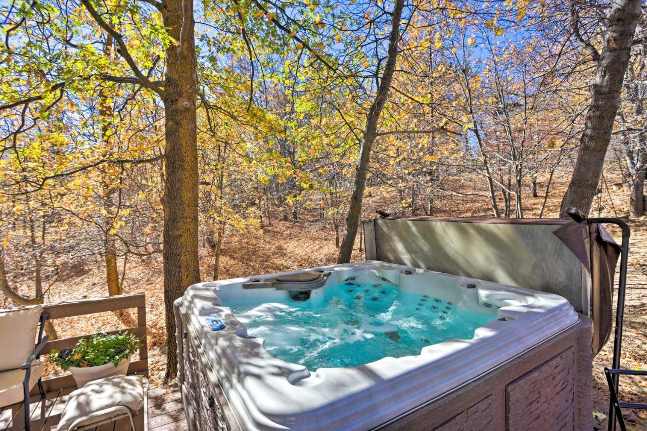 Lake Arrowhead Studio With Private Hot Tub! Екстер'єр фото